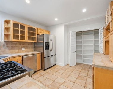 14041 Roblar Road - Photo Thumbnail 17
