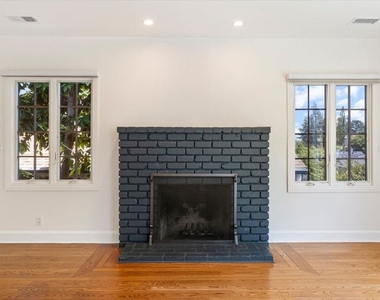 14041 Roblar Road - Photo Thumbnail 6