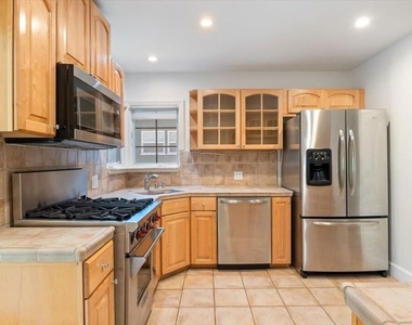 14041 Roblar Road - Photo Thumbnail 13