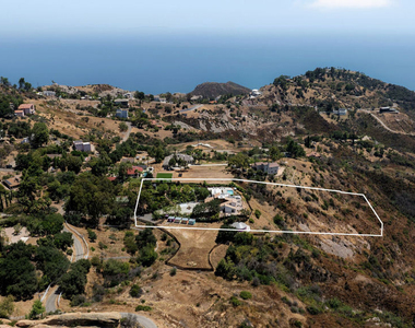 231 Loma Metisse Road - Photo Thumbnail 44