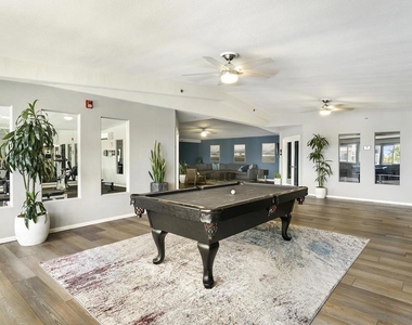1021 Scott St - Photo Thumbnail 51