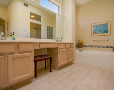37468 Westridge Avenue - Photo Thumbnail 15