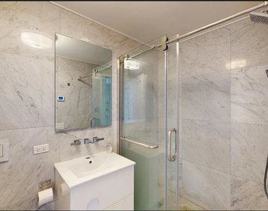 East 34th Street - Photo Thumbnail 11