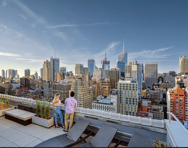 West 34th Street - Photo Thumbnail 15