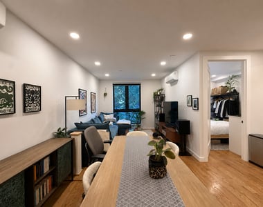 213 South 4th Street - Photo Thumbnail 3