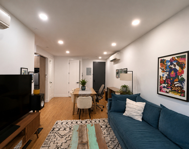 213 South 4th Street - Photo Thumbnail 2