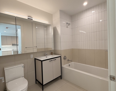 636 West 158th Street - Photo Thumbnail 5