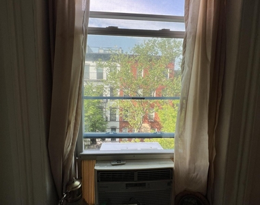 76 Douglass Street - Photo Thumbnail 3