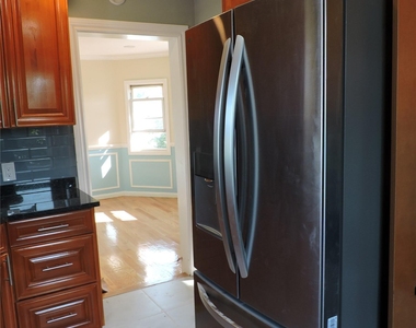47 Hillside Avenue - Photo Thumbnail 6