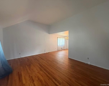 56 Convent Road - Photo Thumbnail 2