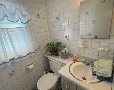 56 Convent Road - Photo Thumbnail 12