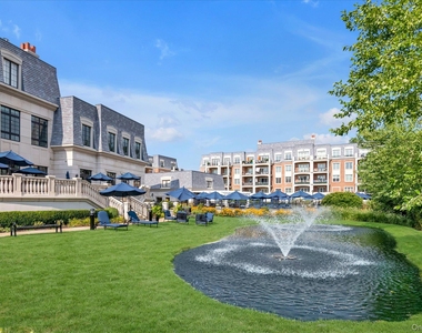 3000 Royal Court - Photo Thumbnail 28