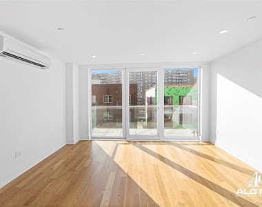 183 Beach 101st Street - Photo Thumbnail 5