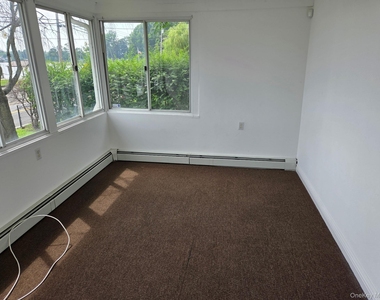 59 Beach Road - Photo Thumbnail 12