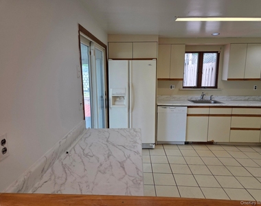59 Beach Road - Photo Thumbnail 1