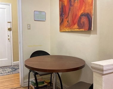 61-41 Saunders Street - Photo Thumbnail 2