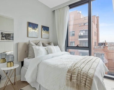 4415 College Point Boulevard - Photo Thumbnail 4