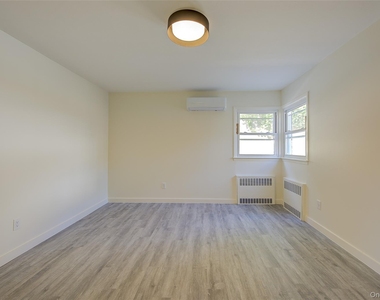 71-65 Douglaston Parkway - Photo Thumbnail 14