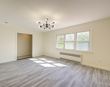 71-65 Douglaston Parkway - Photo Thumbnail 8