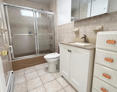 10316 118th Street - Photo Thumbnail 2
