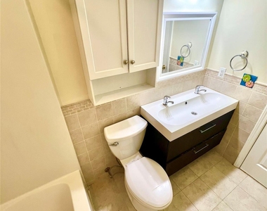 60 Peach Place - Photo Thumbnail 29