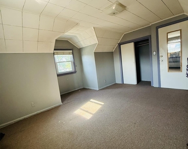 62 Ash Street - Photo Thumbnail 7