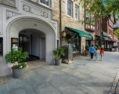 26 East Parkway - Photo Thumbnail 15