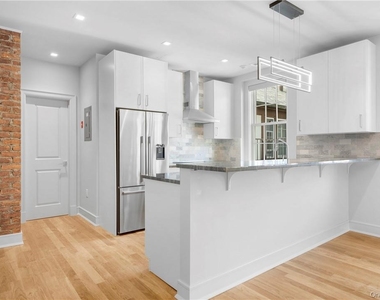 26 East Parkway - Photo Thumbnail 5