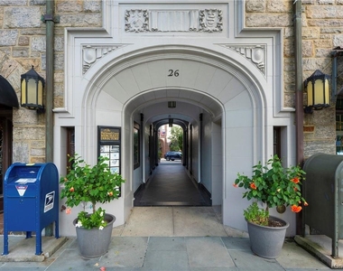 26 East Parkway - Photo Thumbnail 16