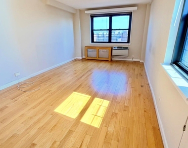 109-33 71st Road - Photo Thumbnail 17