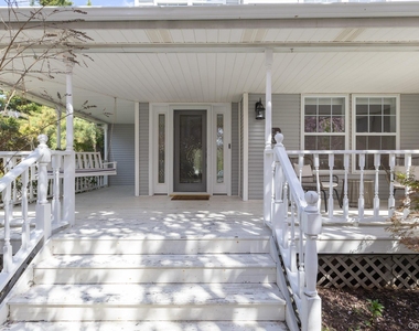 65 Mayfair Road - Photo Thumbnail 5