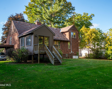 1010 N Country Club Drive - Photo Thumbnail 22