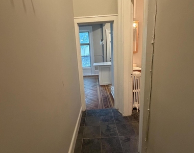 324 Hudson Avenue - Photo Thumbnail 11