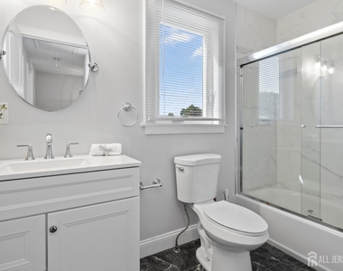 22 Arcadia Place - Photo Thumbnail 21