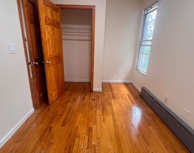 350 E 5th Street - Photo Thumbnail 5