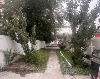 1195 St Marks Avenue - Photo Thumbnail 11