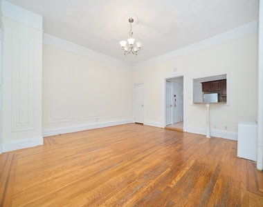 414 E 89th Street - Photo Thumbnail 15