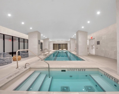 49 Chambers Street - Photo Thumbnail 23