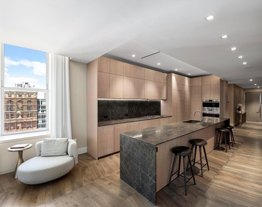 49 Chambers Street - Photo Thumbnail 6