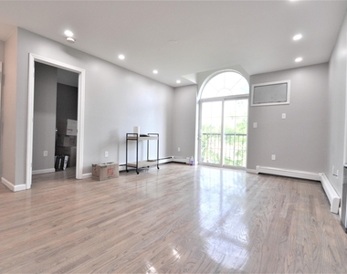 1559 Dean Street - Photo Thumbnail 2