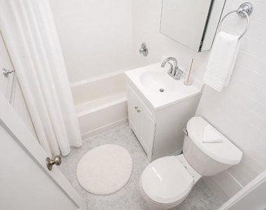 205 W 88th Street - Photo Thumbnail 3