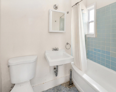 395 Washington Avenue - Photo Thumbnail 1