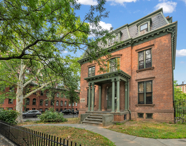 395 Washington Avenue - Photo Thumbnail 3