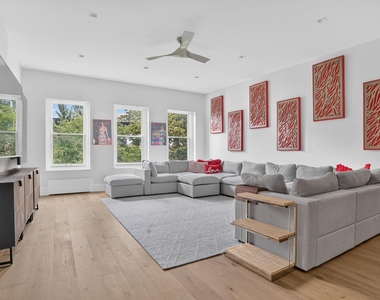 32 W 87th Street - Photo Thumbnail 15