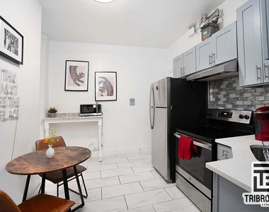 349 E 109th Street - Photo Thumbnail 2