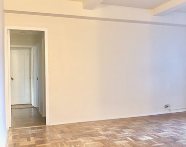 1565 Odell Street - Photo Thumbnail 4
