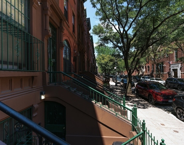 216 W 132nd Street - Photo Thumbnail 5