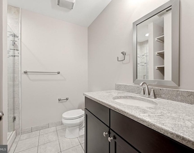 443 Millwood Avenue - Photo Thumbnail 7