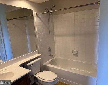 508 Providence Street - Photo Thumbnail 13