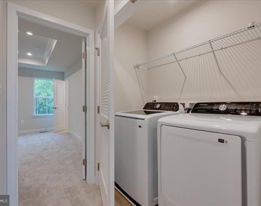 7238 Musca Shire Lane - Photo Thumbnail 20